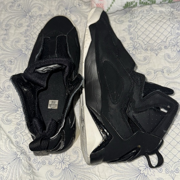 Men’s black air Jordan size 8.5 like new - Picture 8 of 10